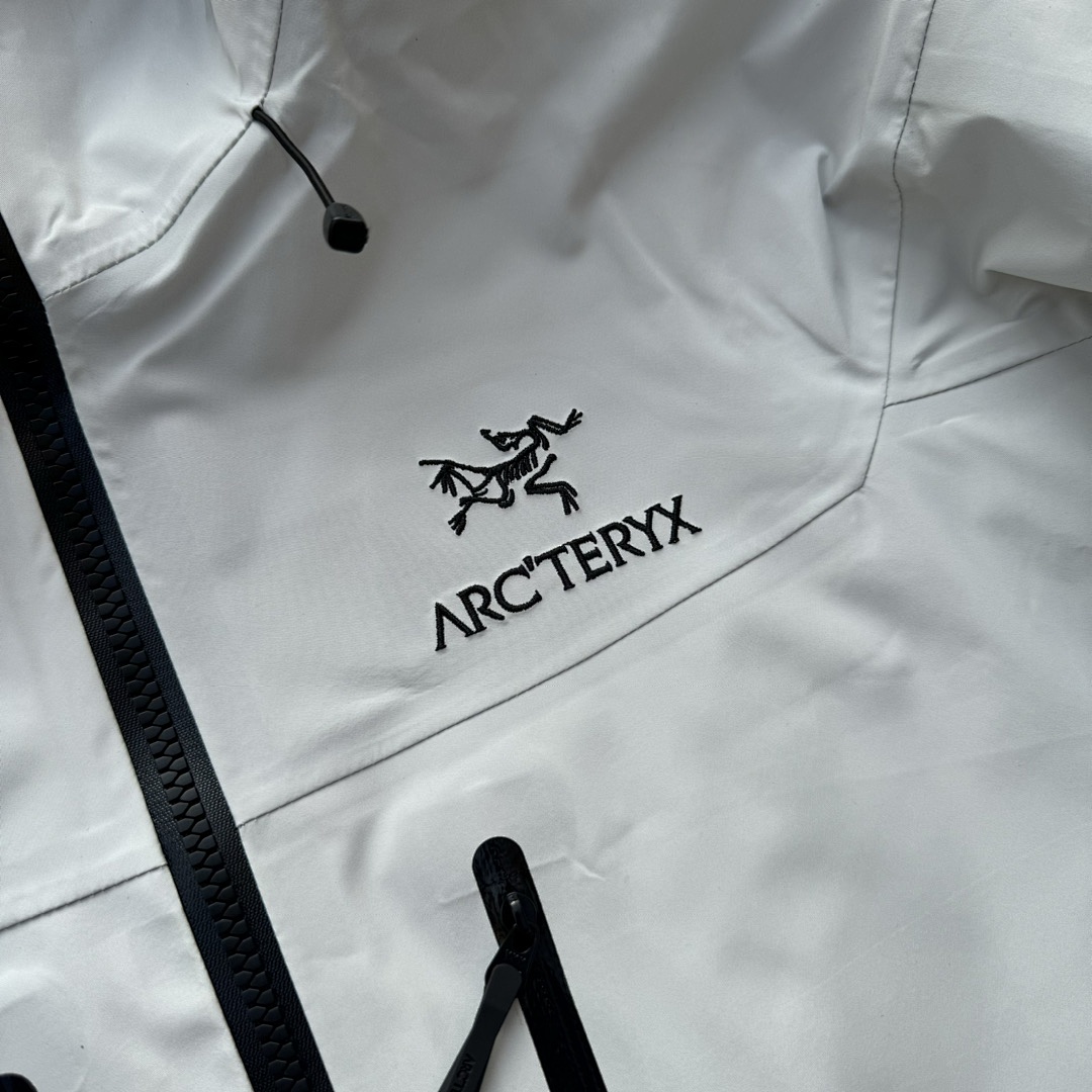 Arc'teryx Alpha Sv Jacket 6 Ivory Gen - Image 22