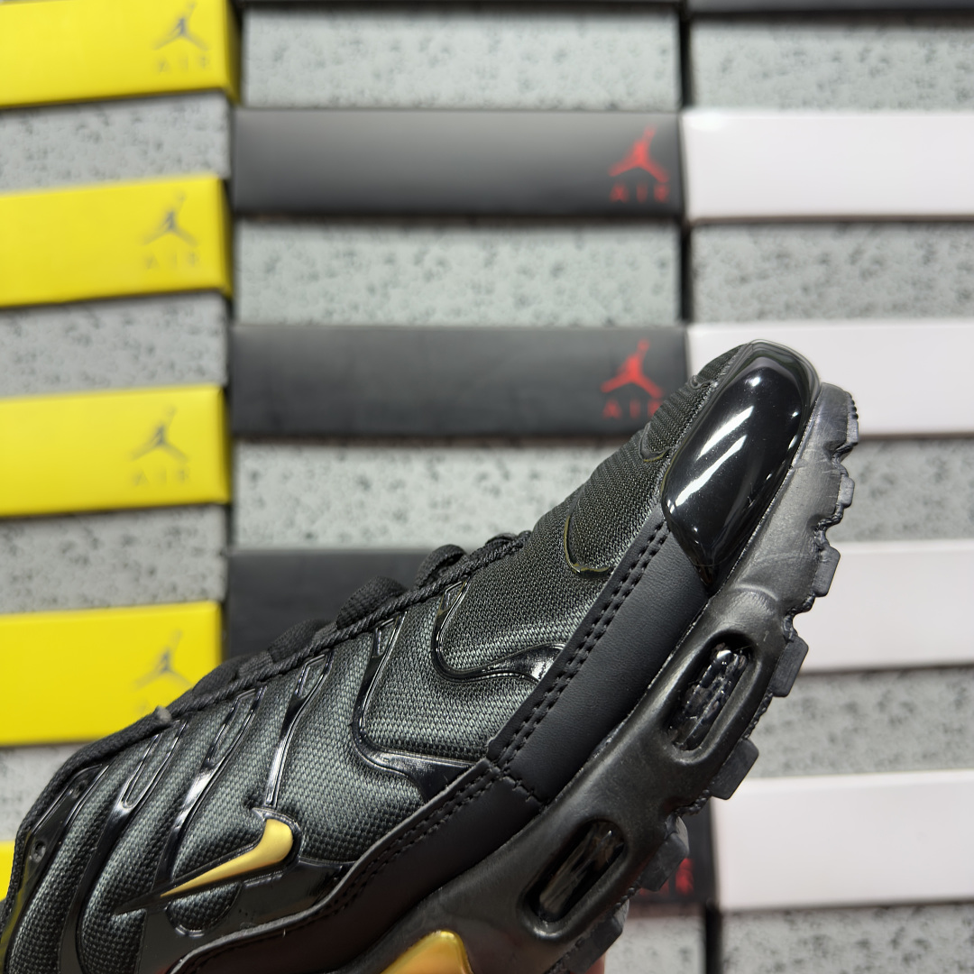 Nike Air Max Plus - Image 3