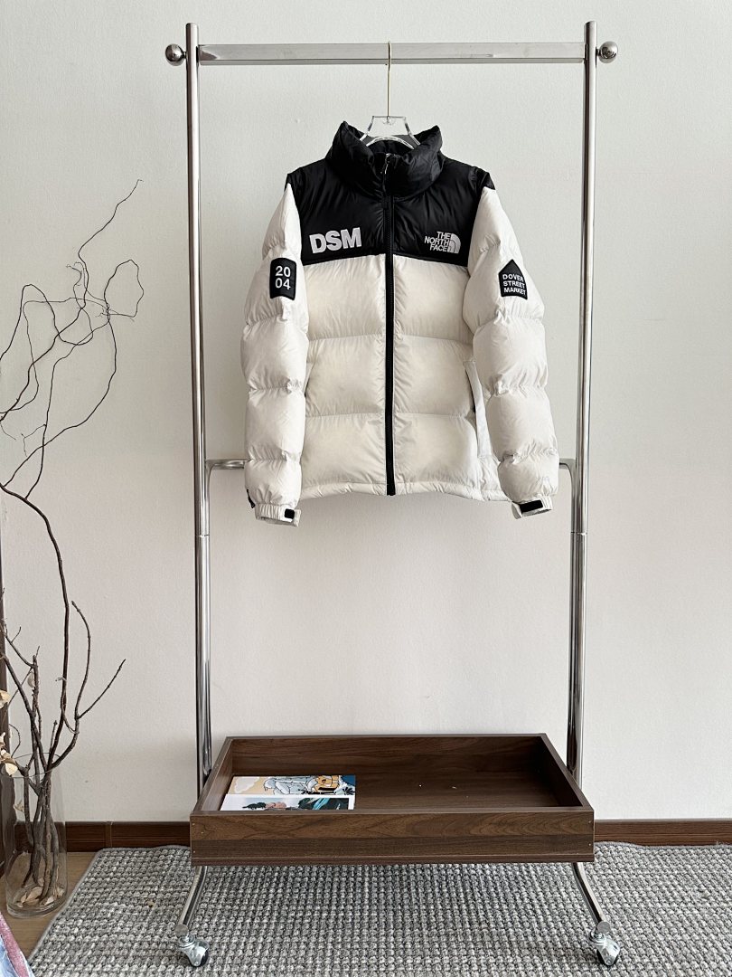 Chanel The North Face 1996 Retro Nuptse 700 Fill Packable Jacket - Image 37