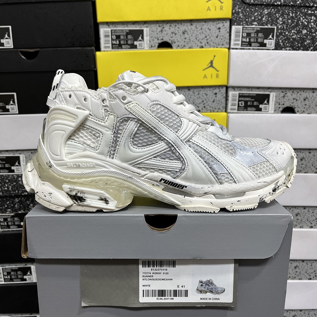 Balenciaga BLCG Runner 7.5