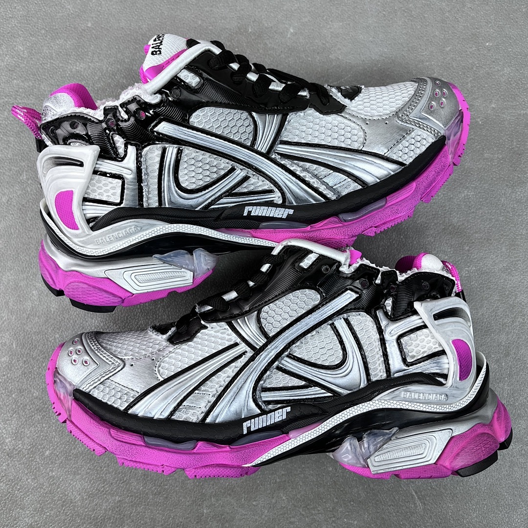 Balenciaga Runner 7.5 - Image 95