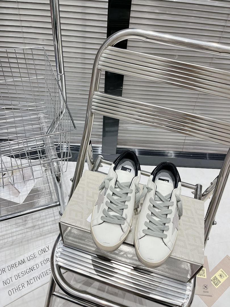Golden Goose Deluxe Brand 23 - Image 9
