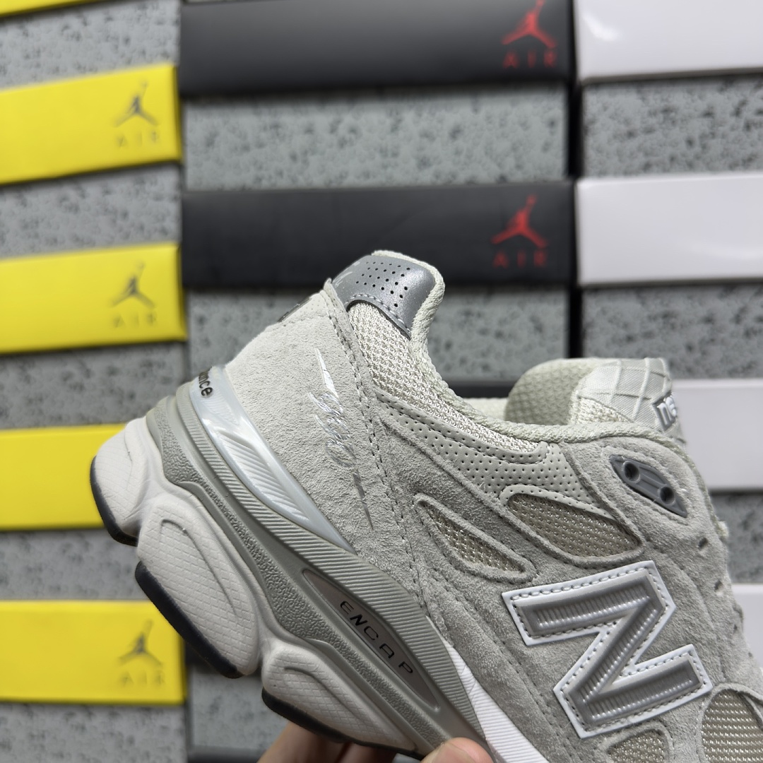 New Balance 990V3 MiUSA Kith Hallow - Image 3
