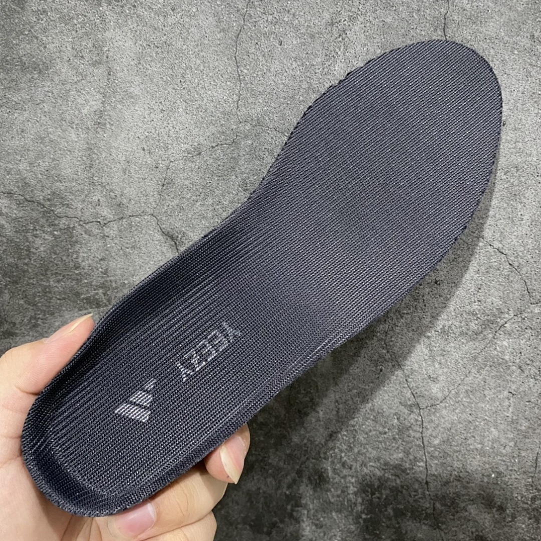 Adidas Yeezy 350 - Image 13