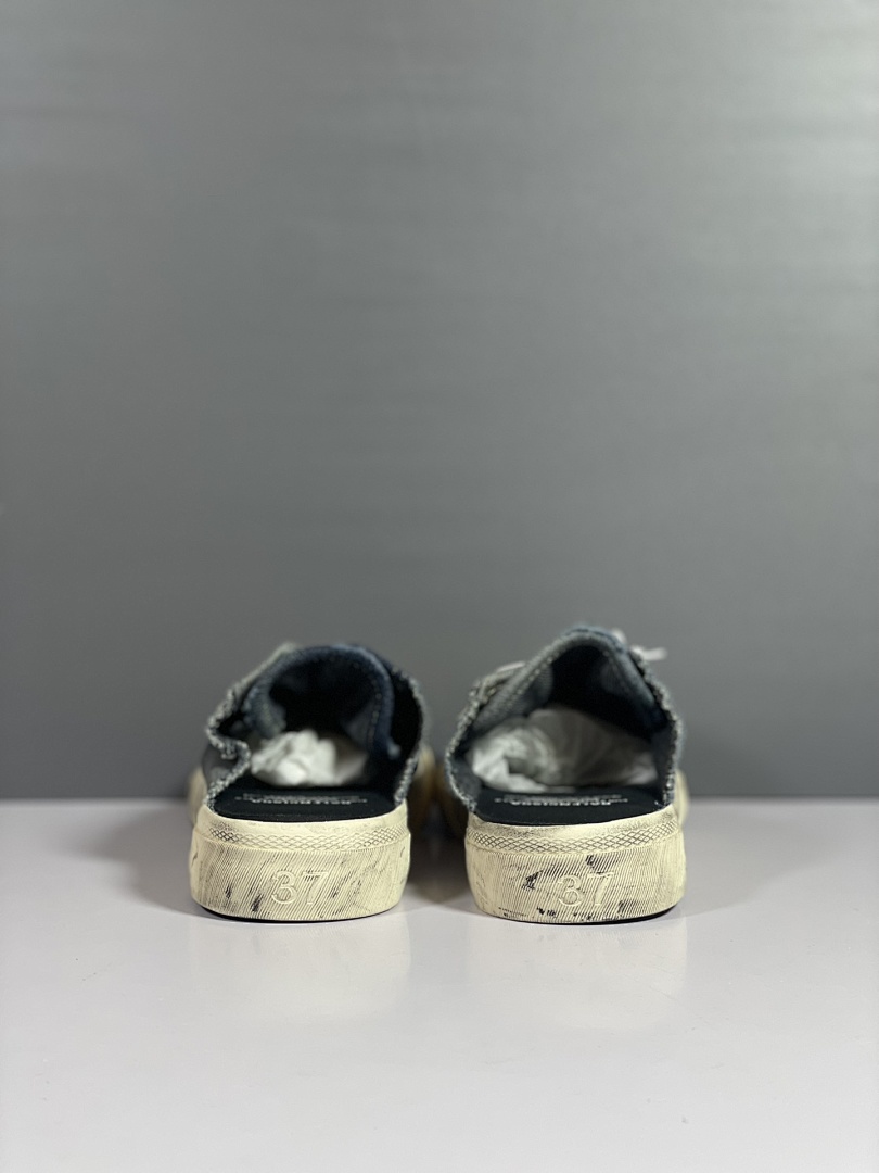 Balenciaga Paris Mule - Image 4