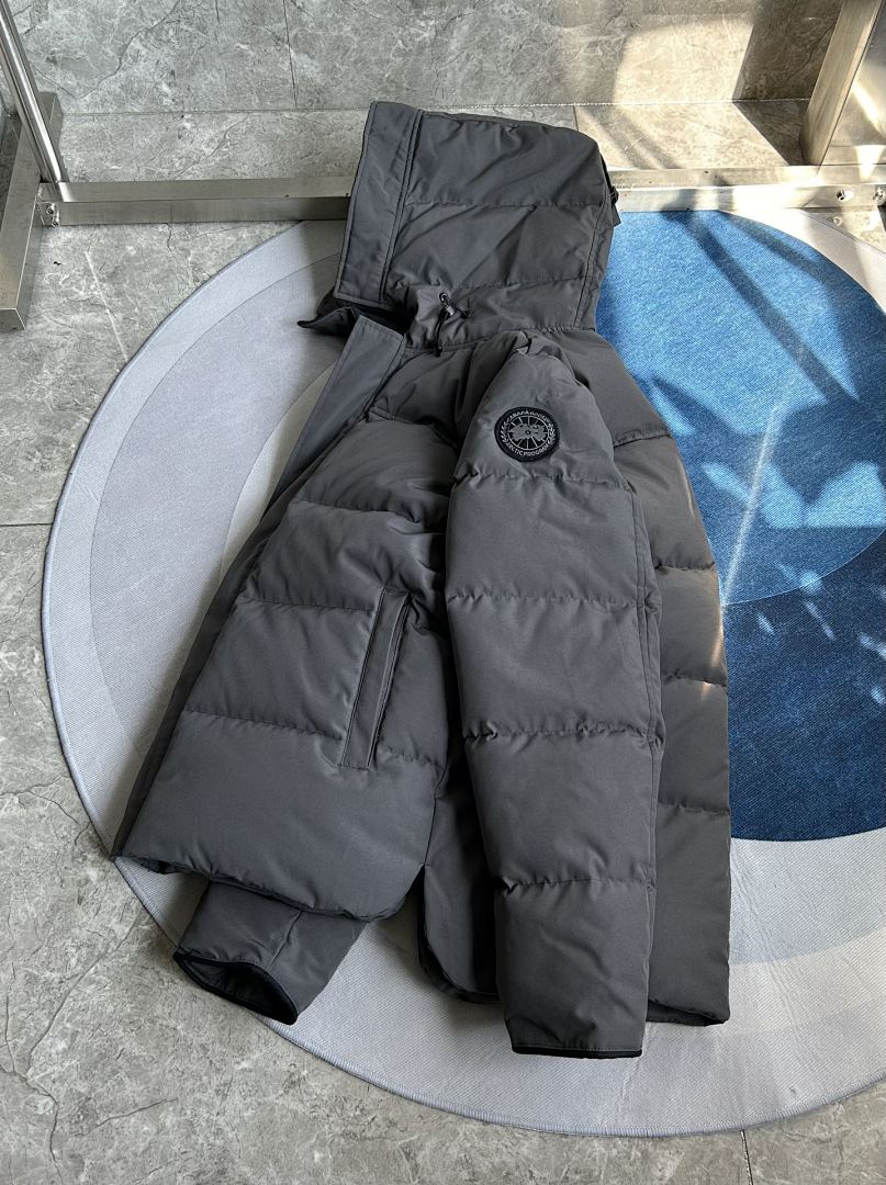 Canada Goose Macmillan Parka Jacket - Image 72