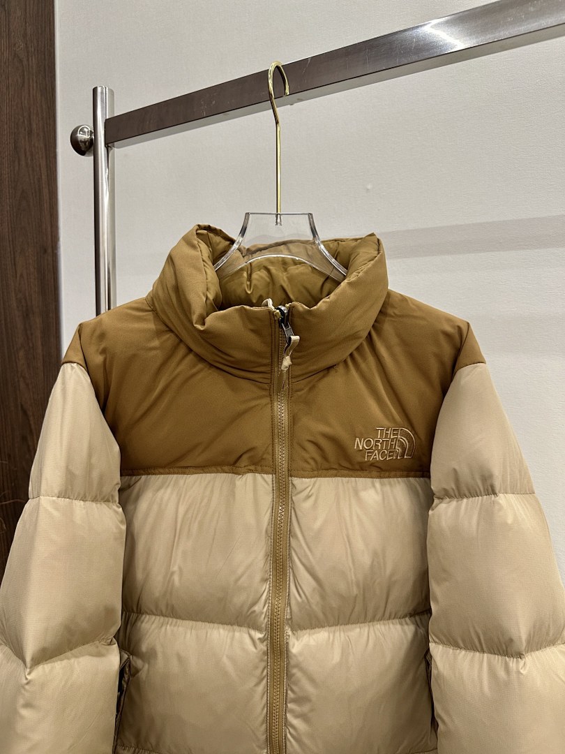 Chanel The North Face 1996 Retro Nuptse 700 Fill Packable Jacket - Image 88
