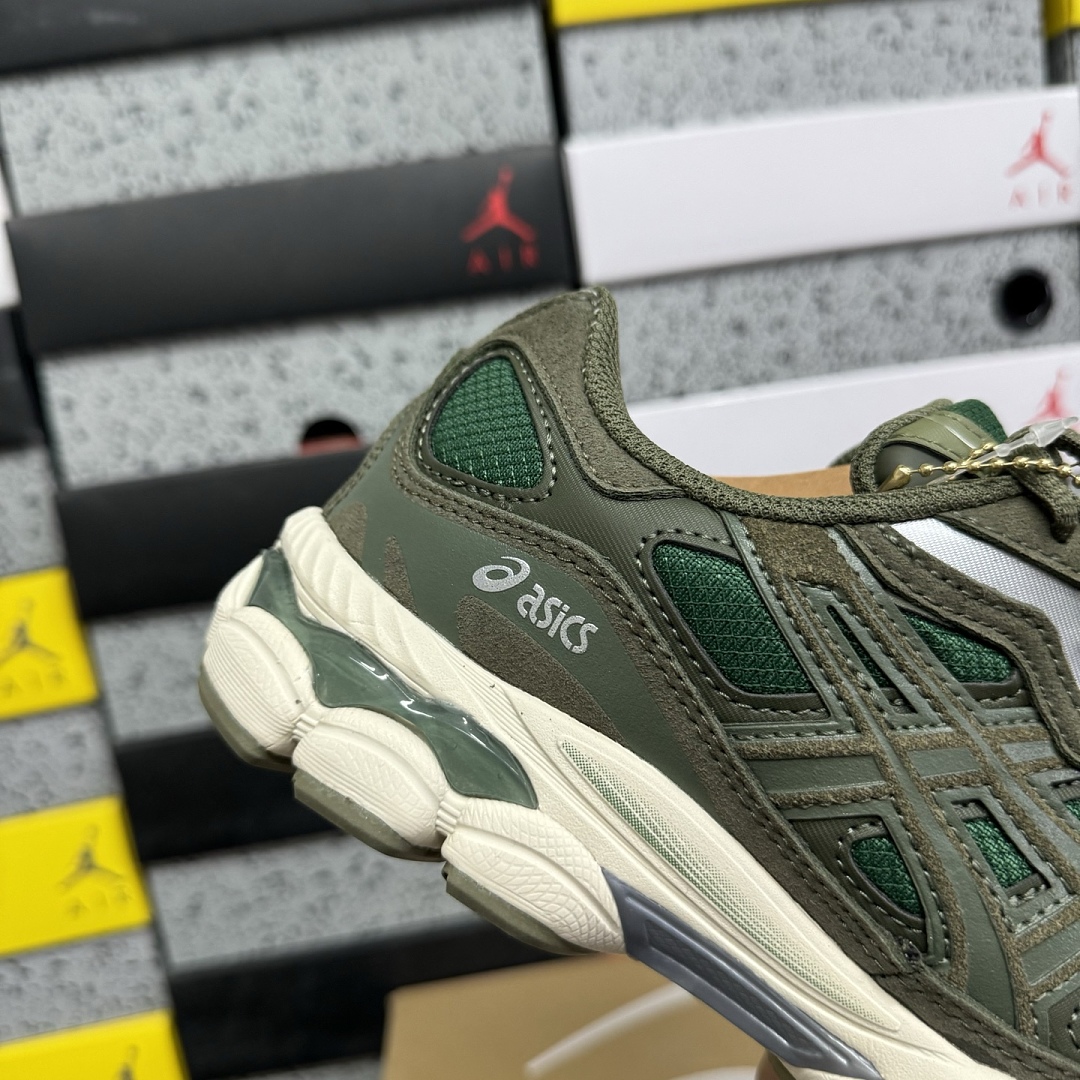 ASICS Gel-NYC Grove Olive Canvas 1203A739-300 - Image 9