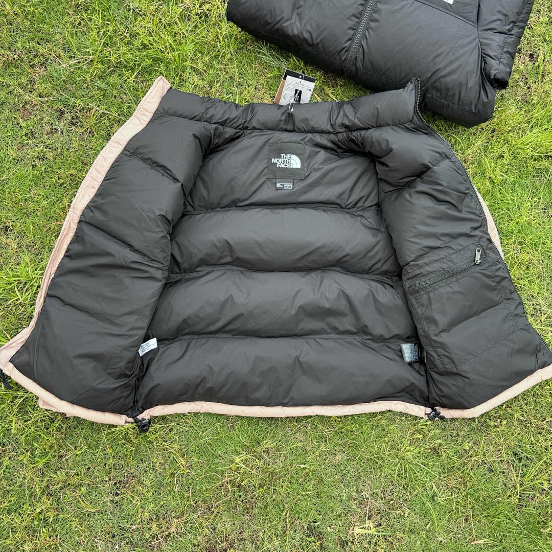 The North Face TNF 1996 Retro Nuptse 700 Fill Packable Jacket - Image 10