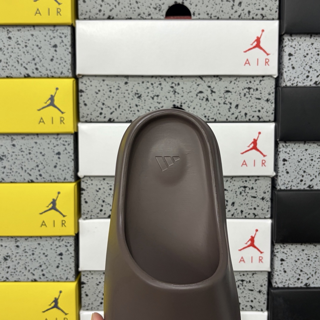 Adidas Yeezy Slide Soot Slides - Image 6
