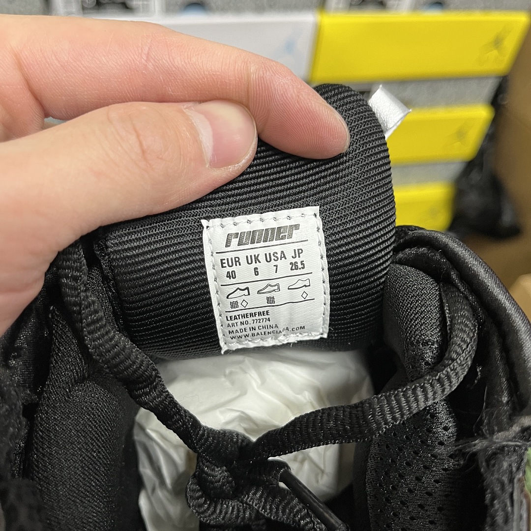 Balenciaga BLCG Runner 7.5 - Image 7