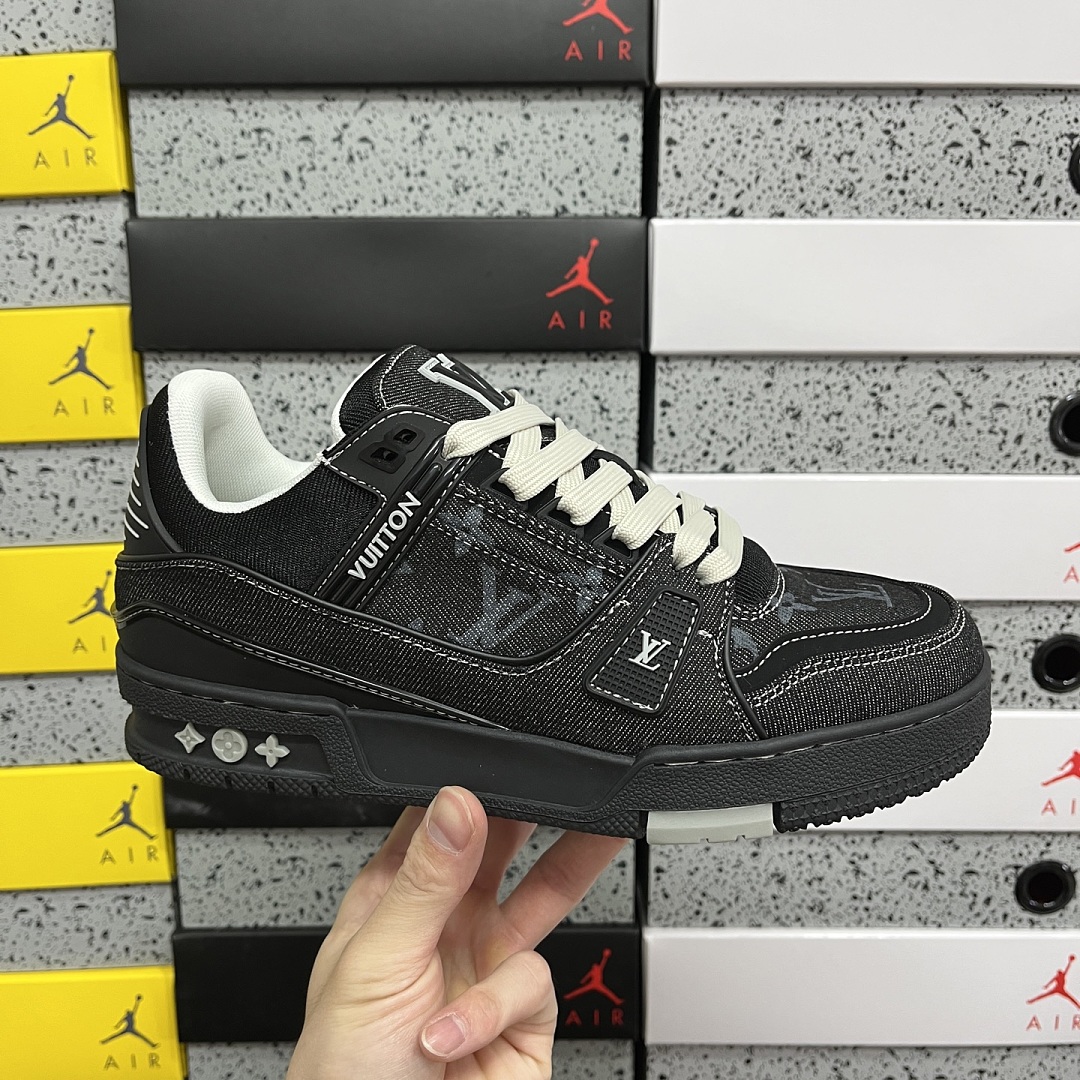 Louis Vuitton Trainer 1-14 - Image 3