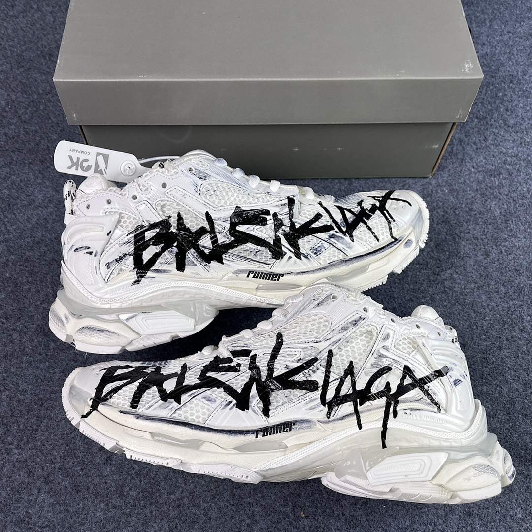 Balenciaga Runner - Image 116