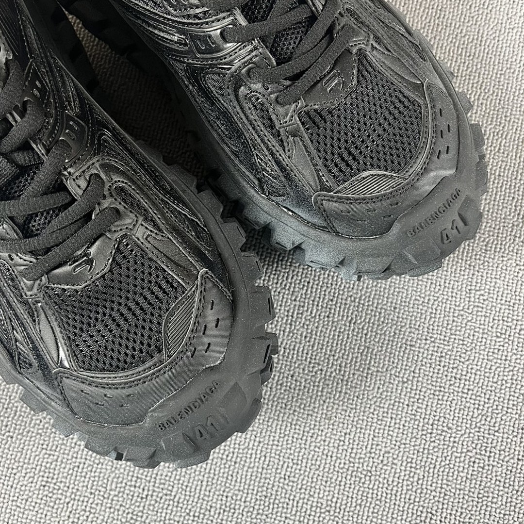 Balenciaga Defender - Image 103