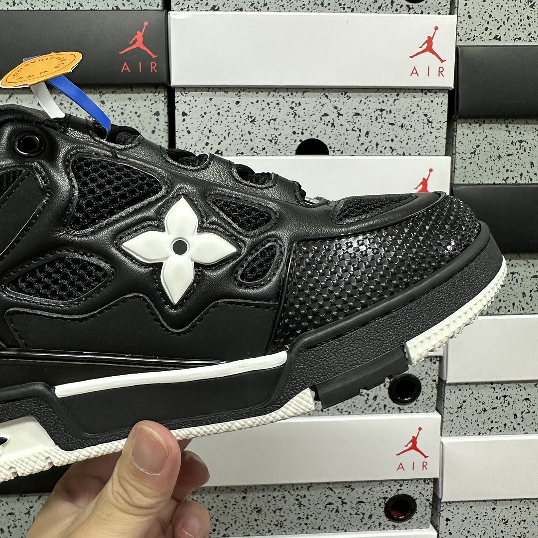 Louis Vuitton Skate Sneaker SK8 (Black White) - Image 2