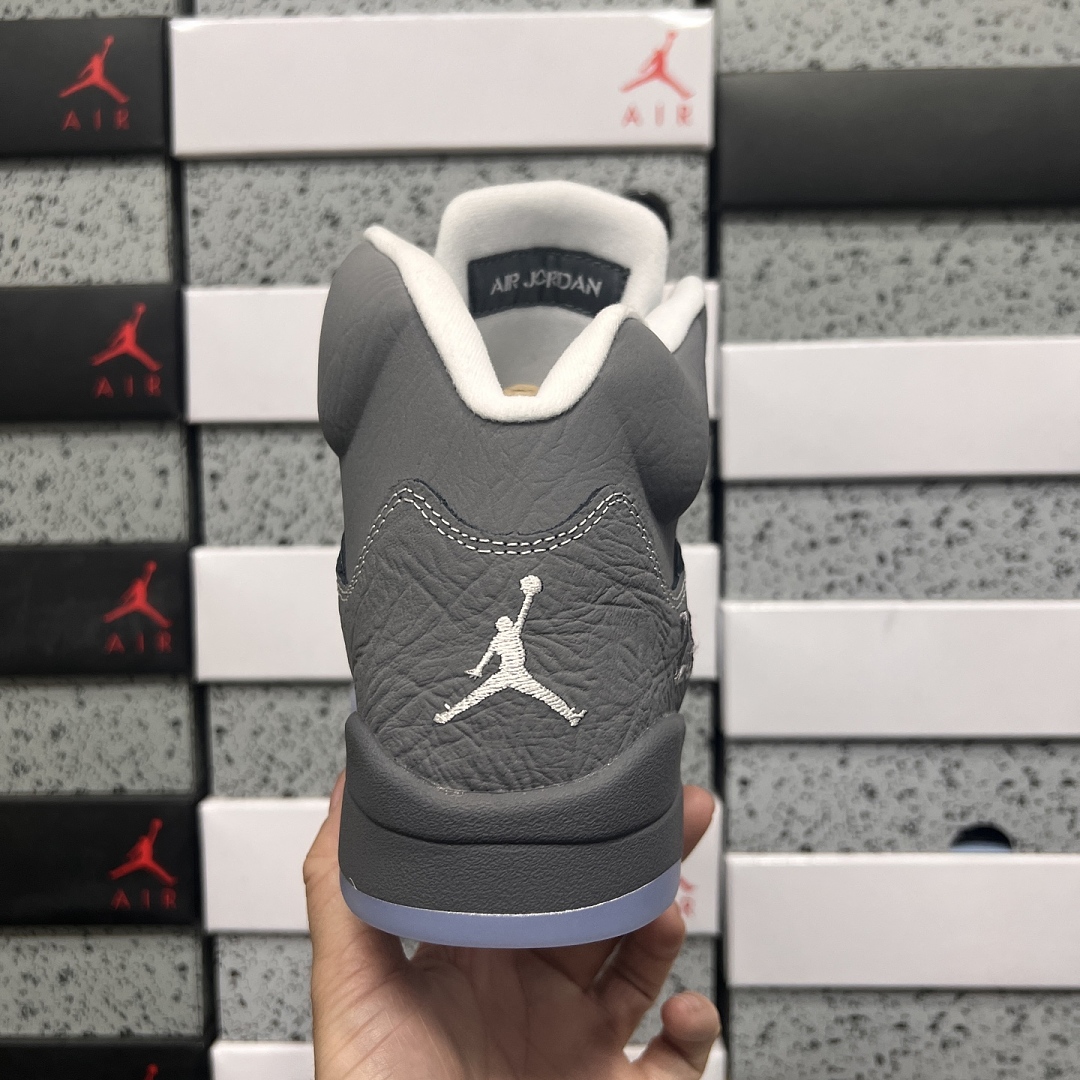 Nike Wolf (Grey) - Image 4