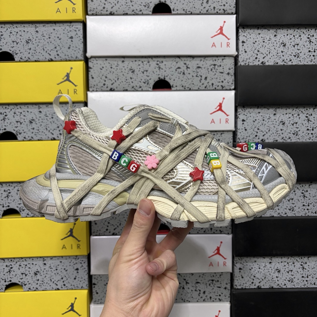 Balenciaga BLCG 3Xl - Image 6