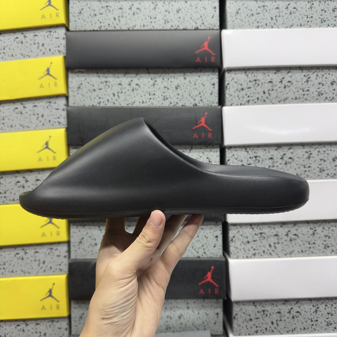 Adidas YOO Black (Surface) - Image 8