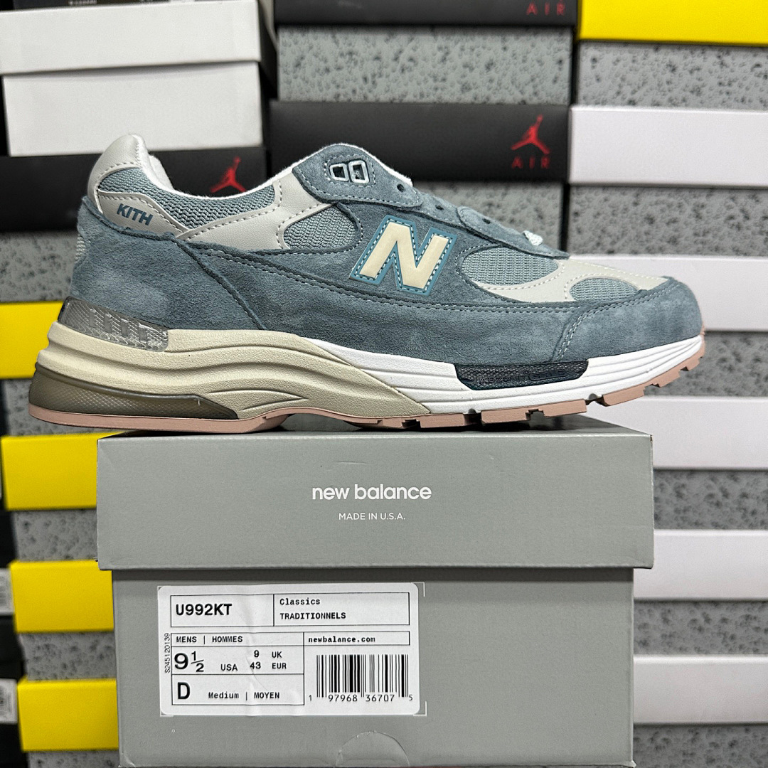 New Balance 992 MiUSA Kith Osaka Pack
