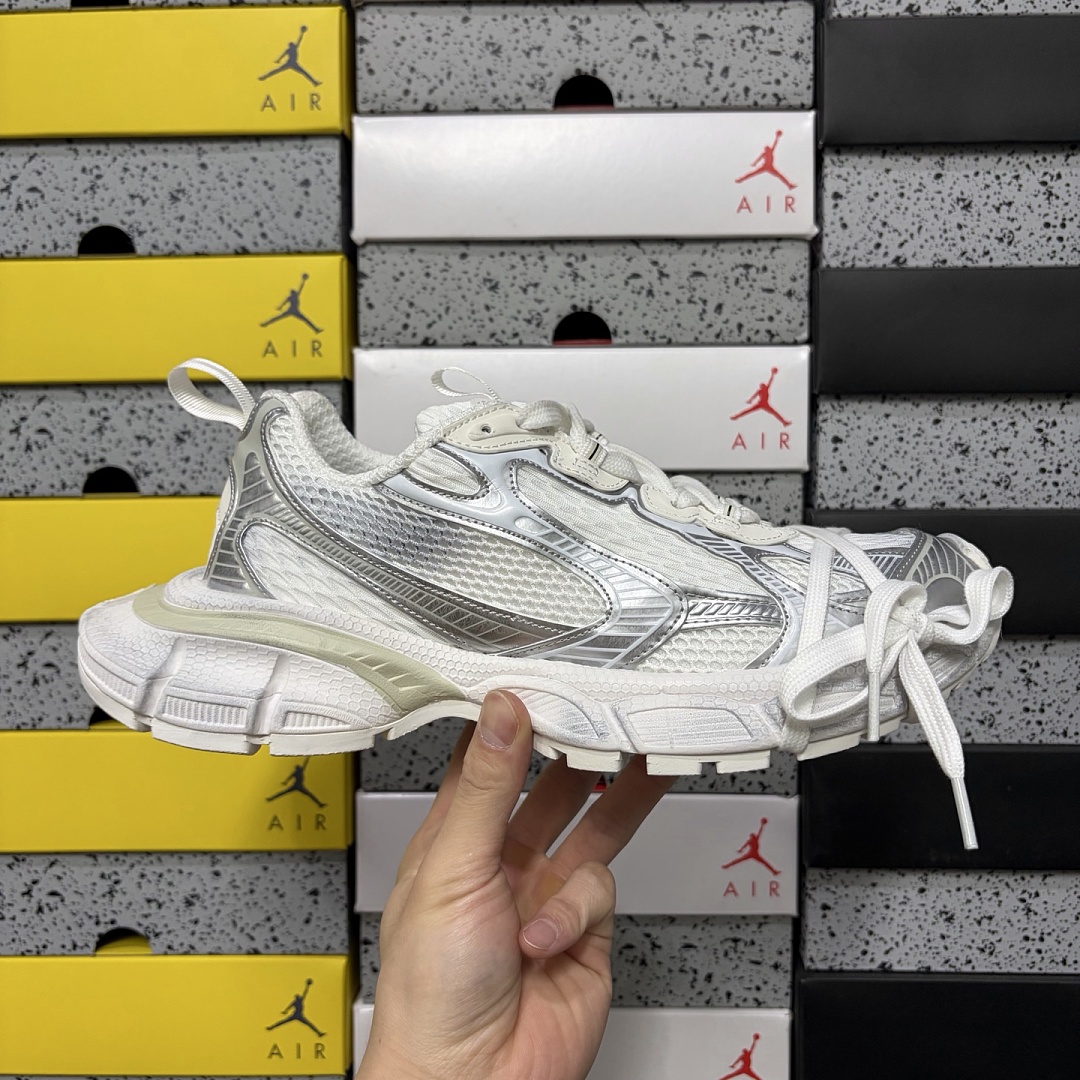 Balenciaga BLCG 3XL - Image 4