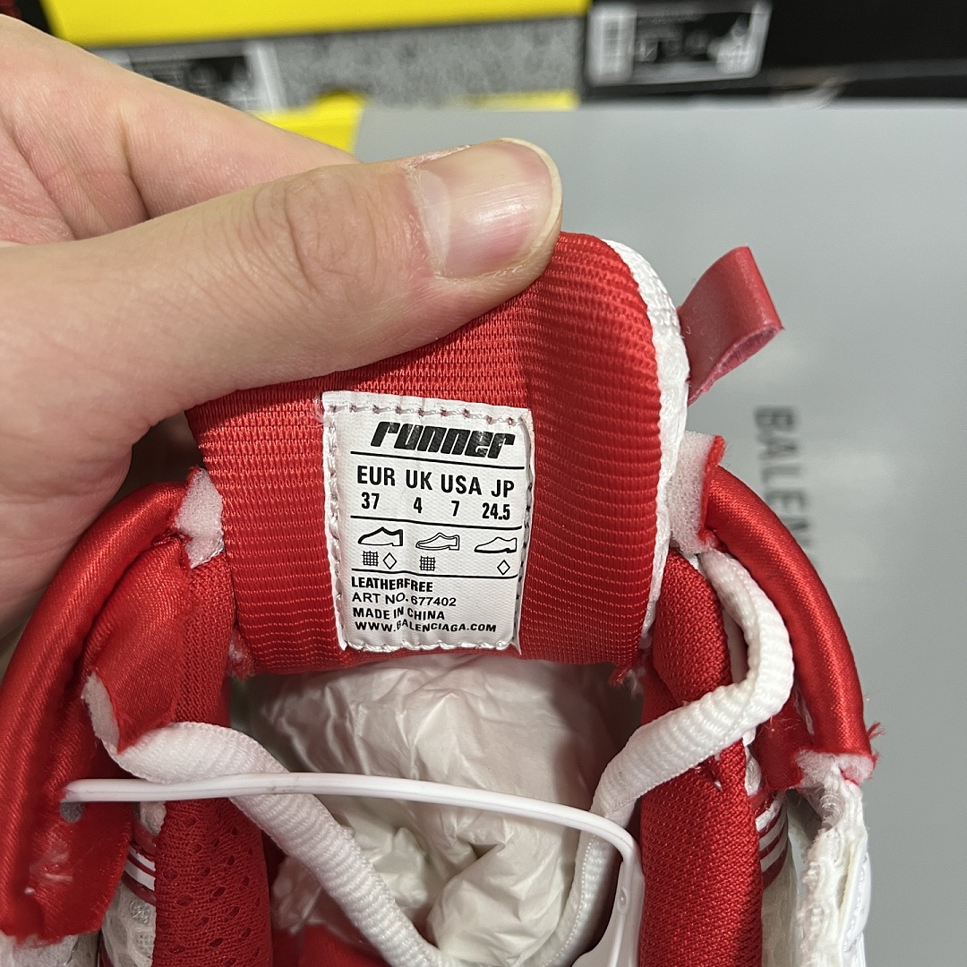 Balenciaga BLCG Runner 7 Gen - Image 10