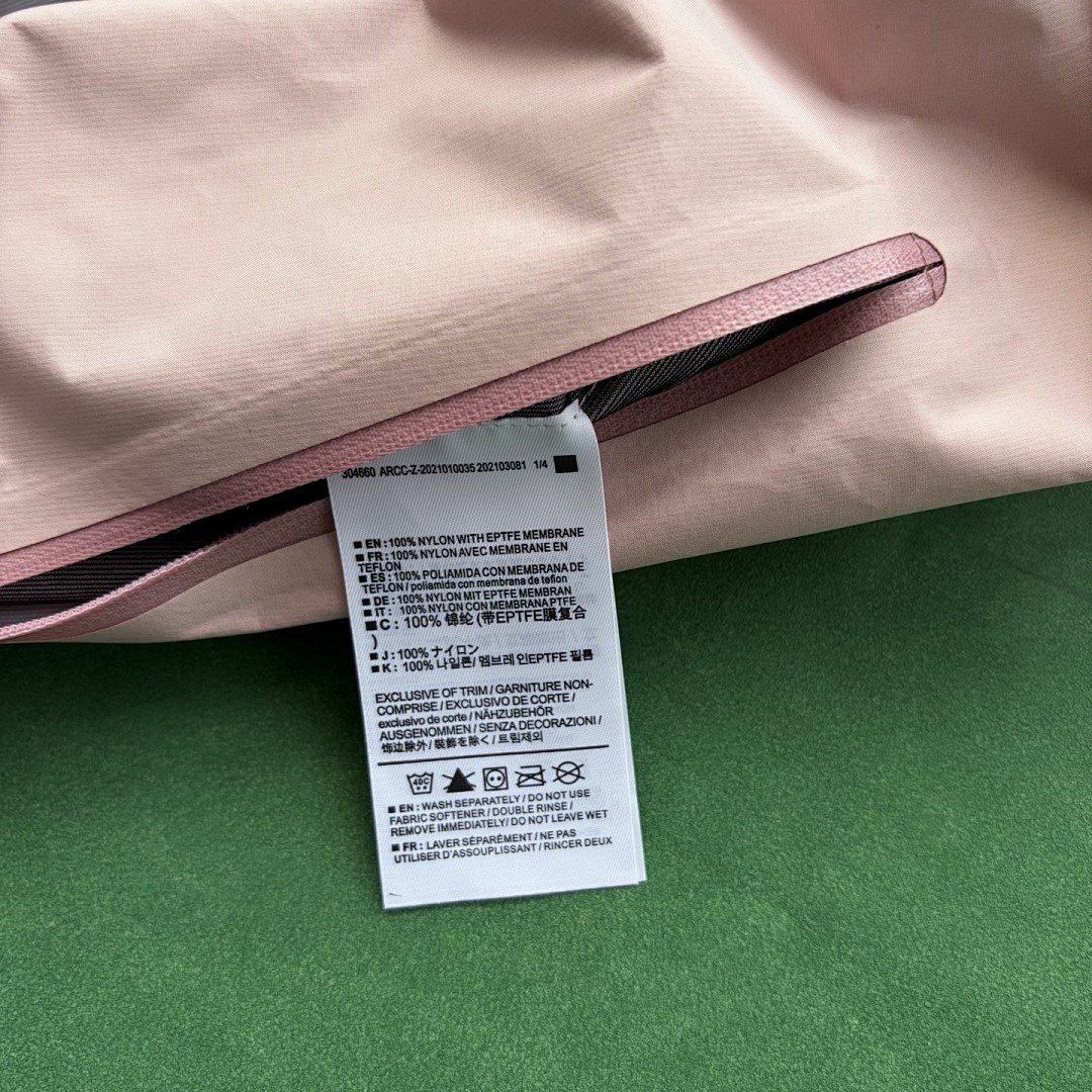 Arc'teryx Beta Jacke - Image 4