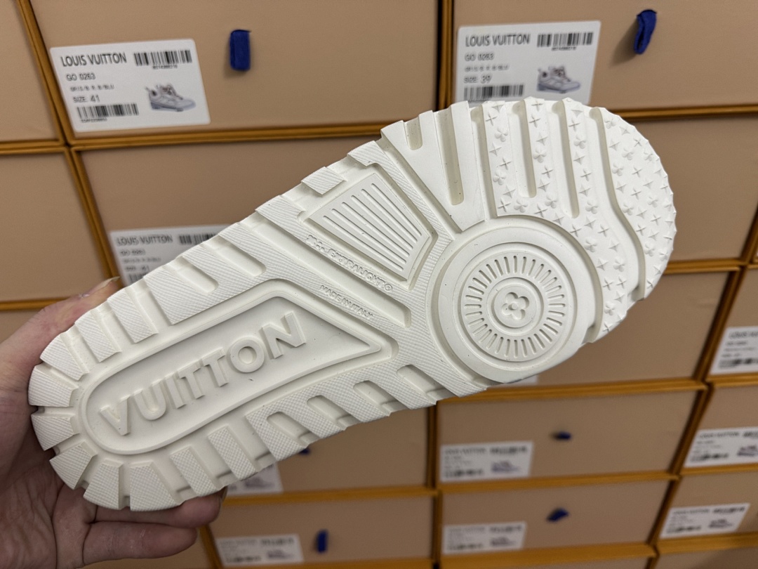 Louis Vuitton LV Trainer Maxi - Image 2