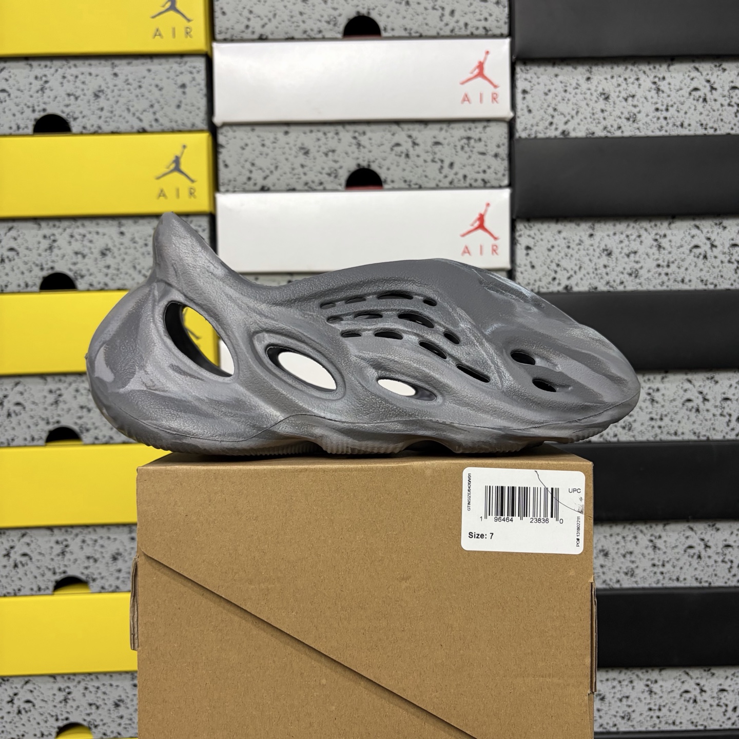Adidas Yeezy Foam RNR MX Granite Clogs - Image 11