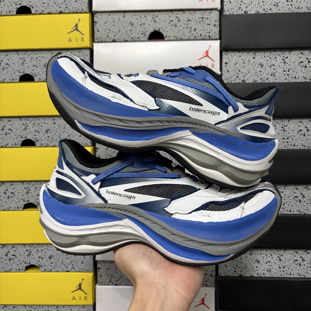 Balenciaga Jet 26 - Image 12