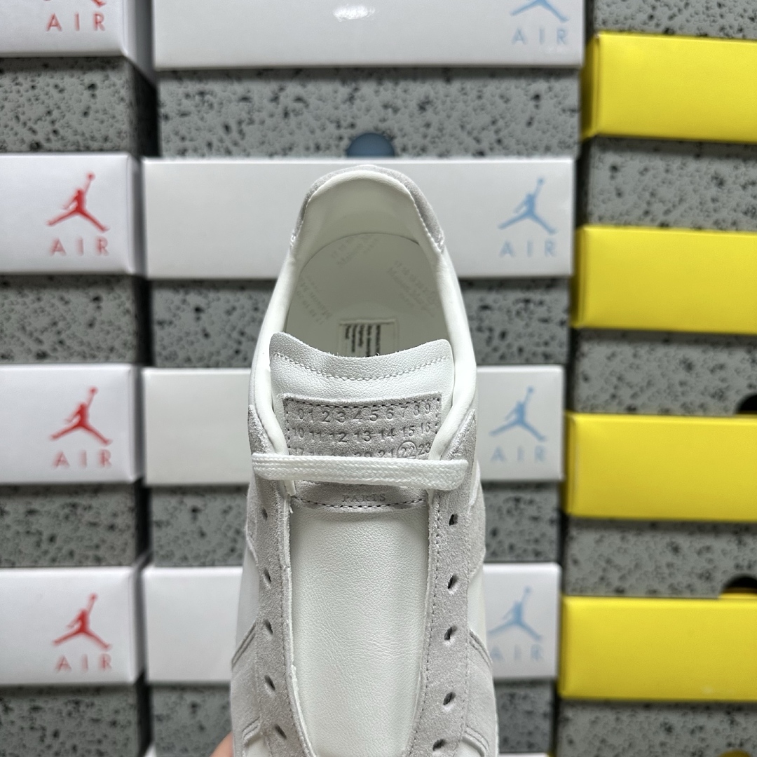 On Running Maison Margiela Replica - Image 4