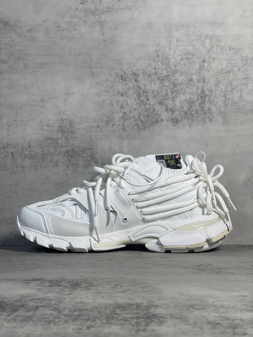 Balenciaga BLCG Track 3.0 - Image 3