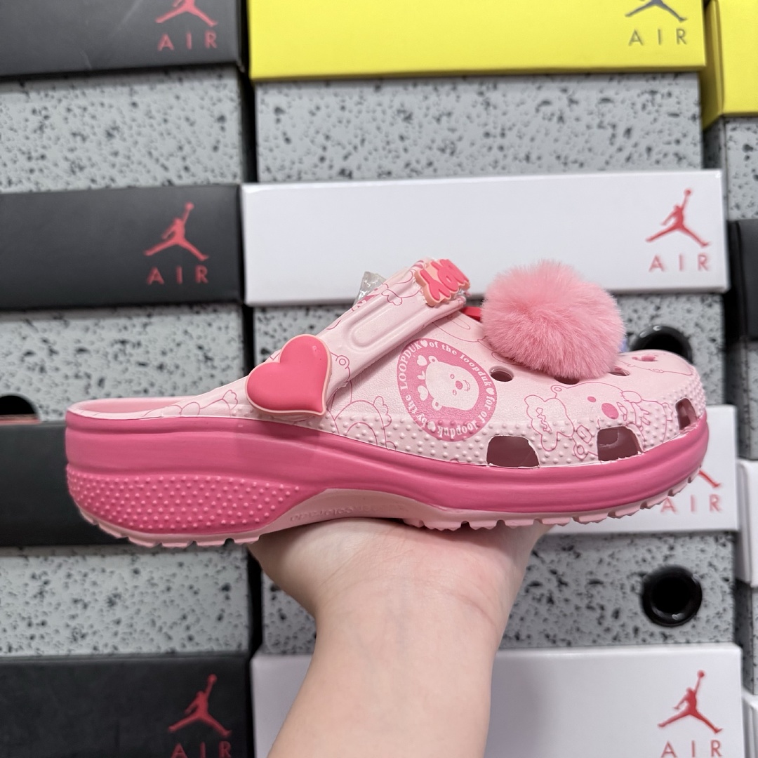 Crocs Classic Clog LOOPY (Pink) - Image 2