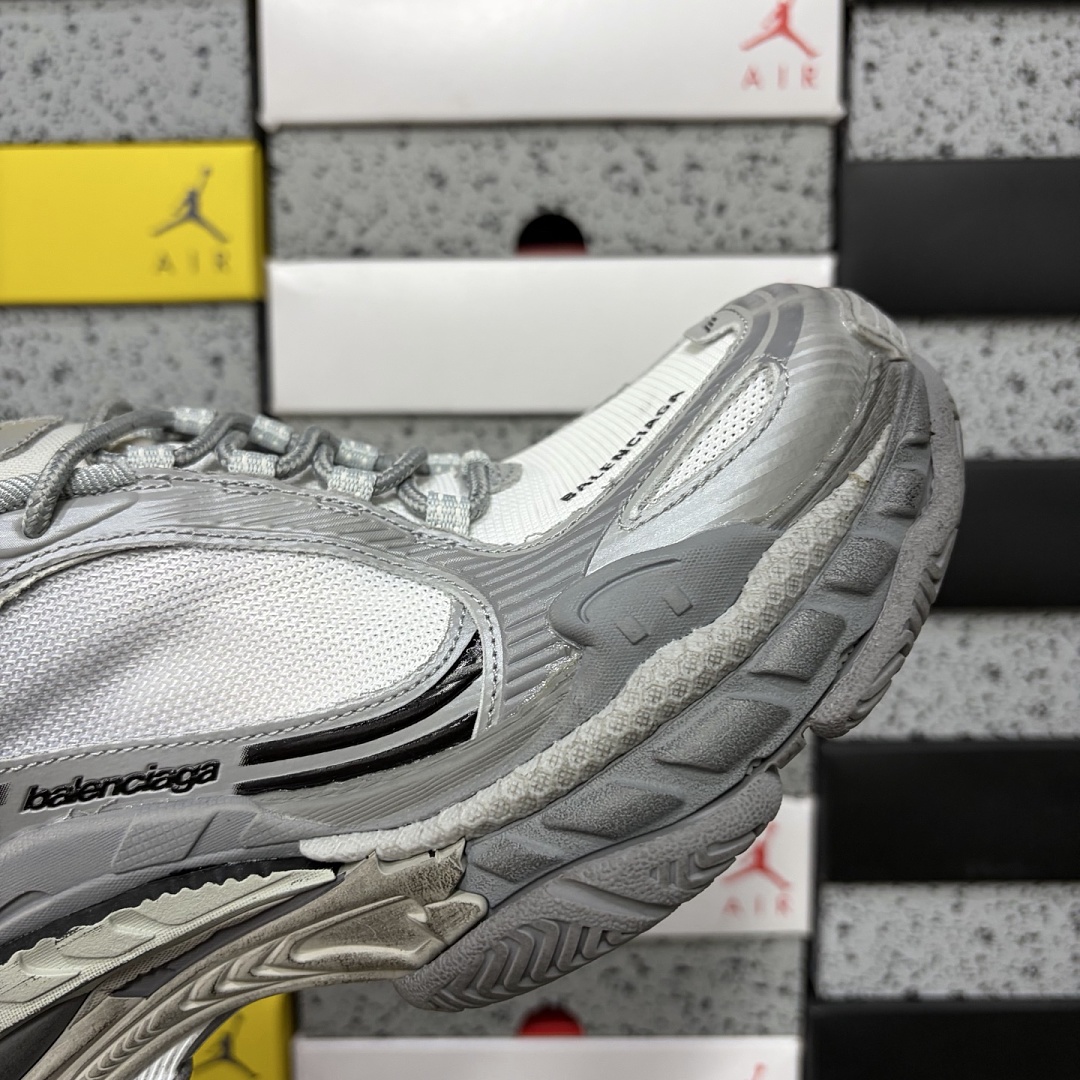Balenciaga Triple S 2 - Image 2