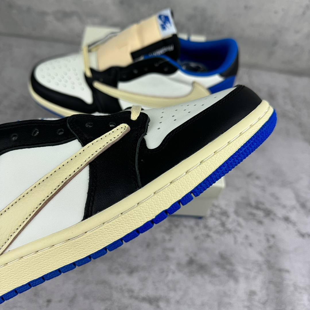 Chanel Jordan 1 Retro Low OG SP Fragment X Travis Scott - Image 8