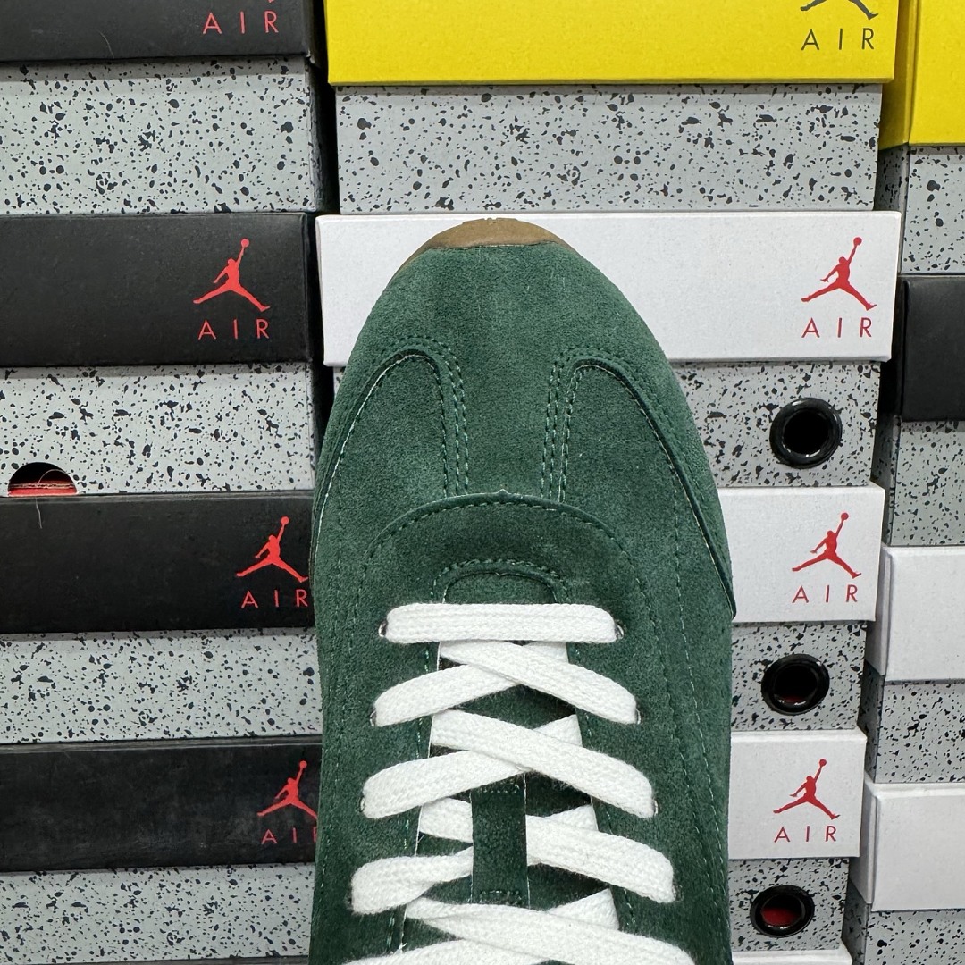 Alo Yoga Sunset Sneaker A0891U_GREEN - Image 2