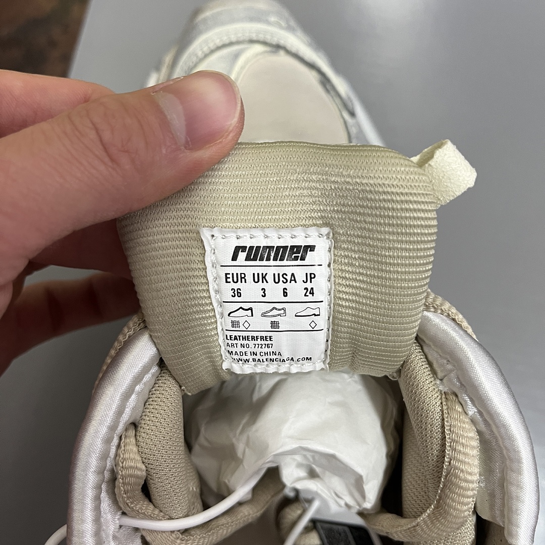 Balenciaga BLCG Runner 7.5 - Image 7