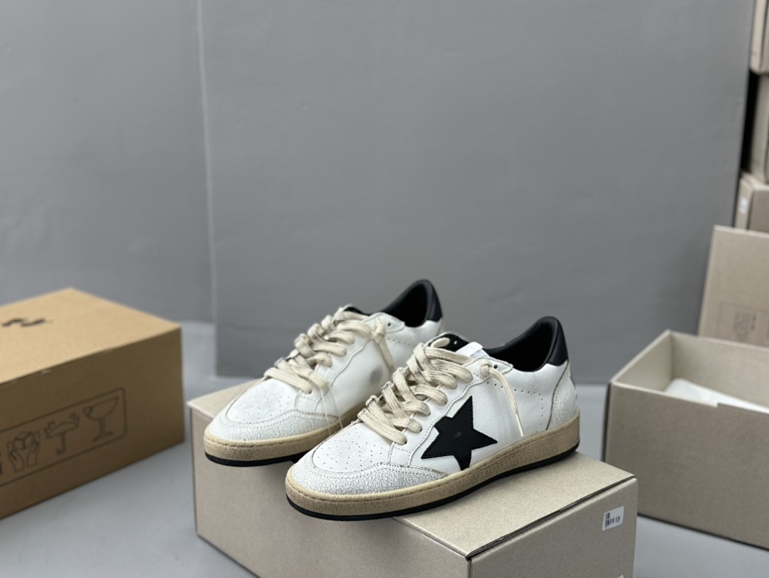 Golden Goose Deluxe Brand White Leather Black Star - Image 7