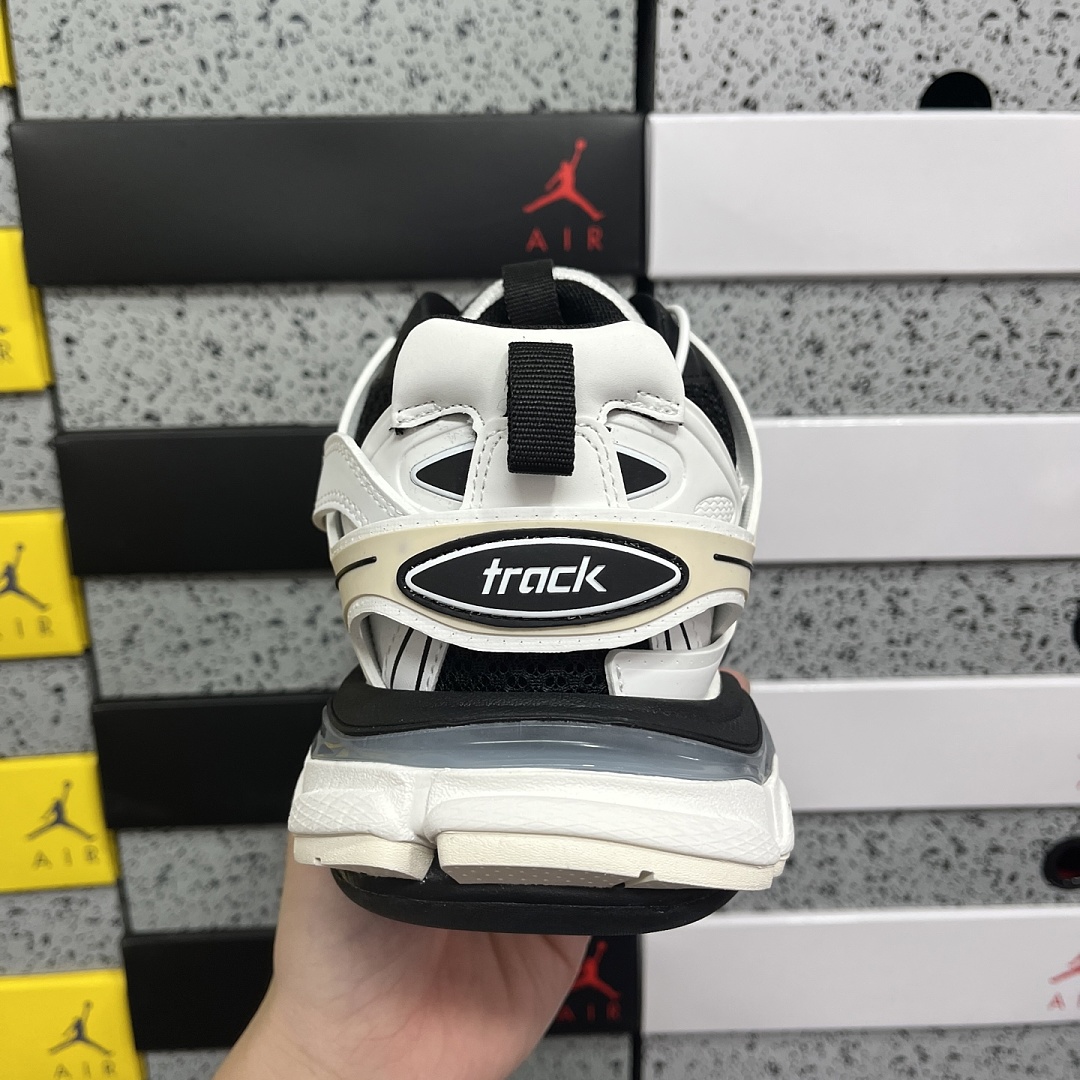 Balenciaga Track - Image 8