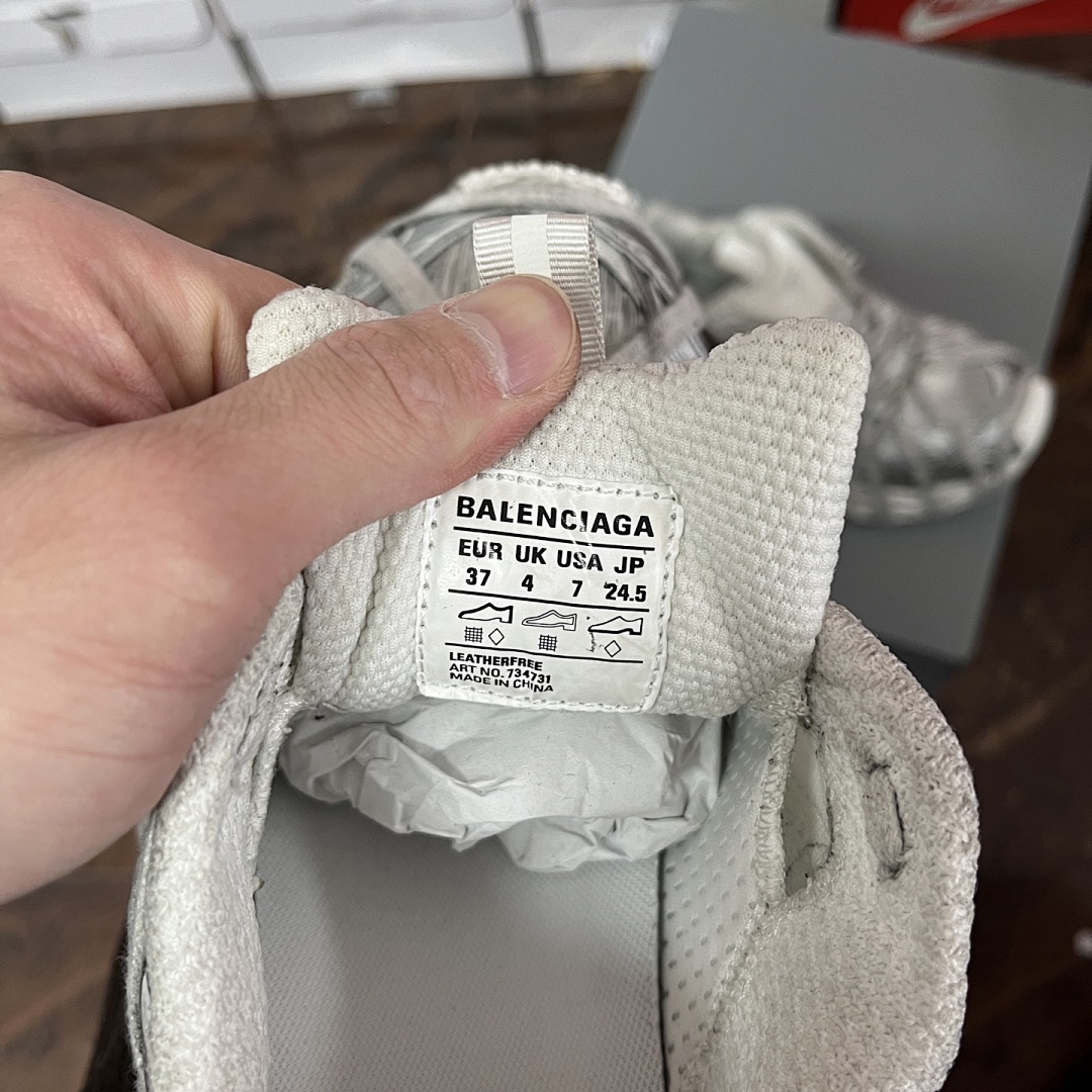 Balenciaga 3XL Extreme Lace - Image 69