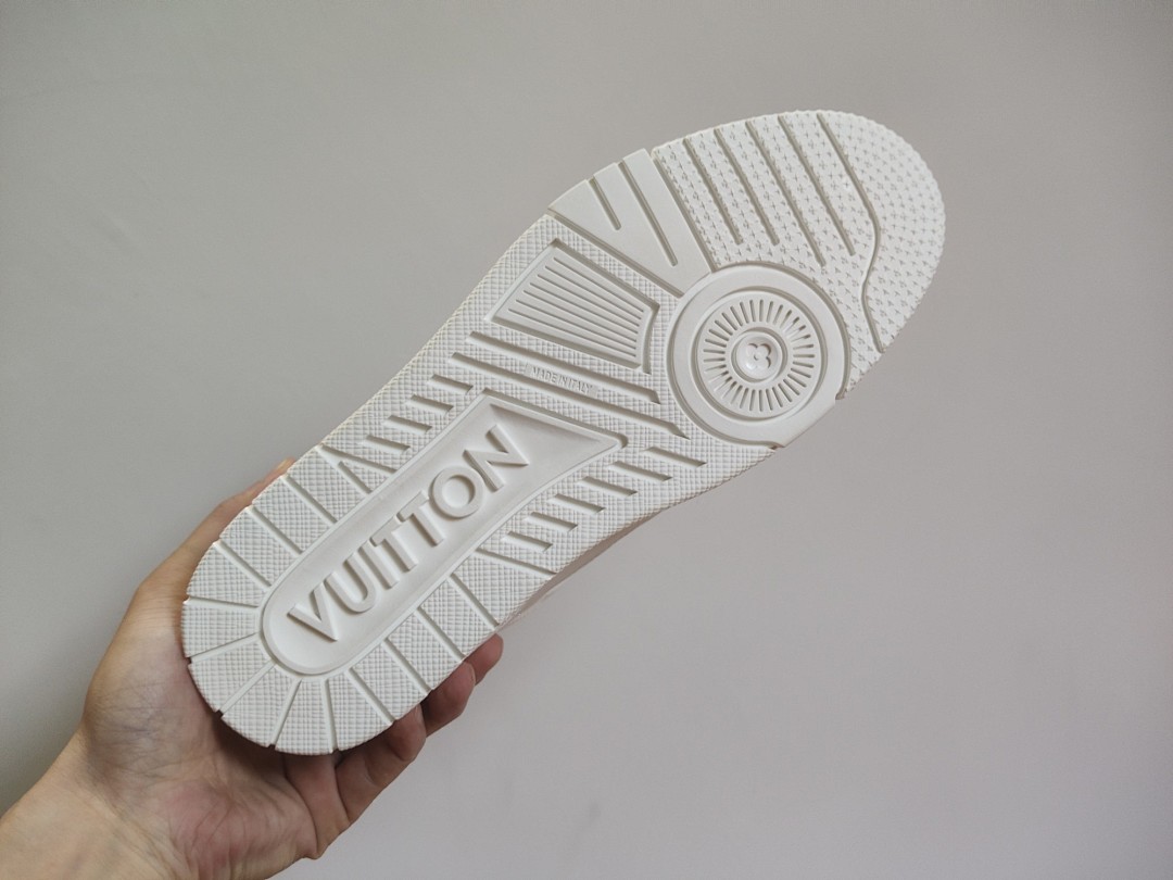 Louis Vuitton LV Trainer (White) - Image 10