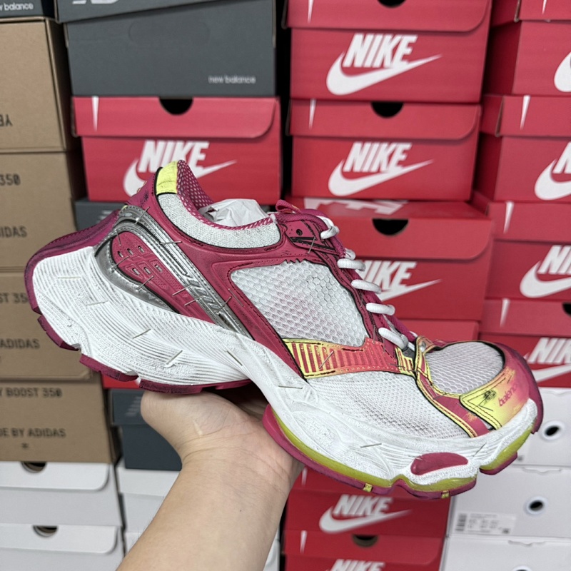 Balenciaga Satapler