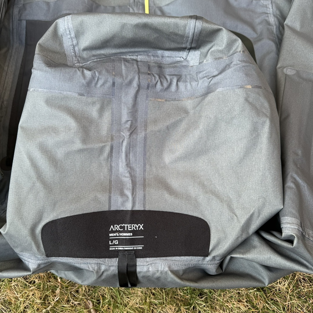 Arc'teryx ¥199 Special Offer Alpha Jacket 6 Fluorescent Gen (Green SV) - Image 4