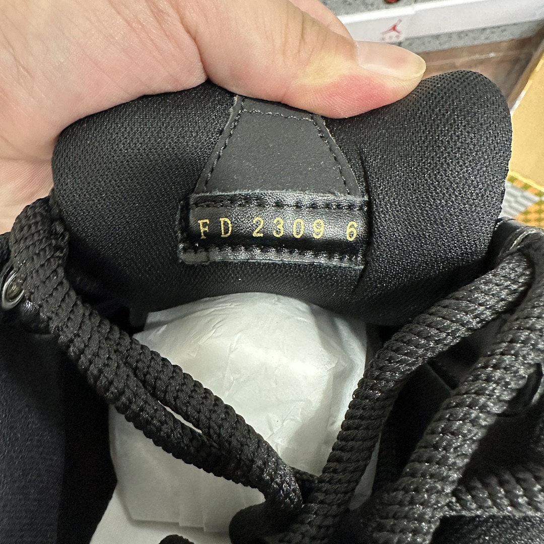 Louis Vuitton Skate Sneaker SK8 (Black White) - Image 8