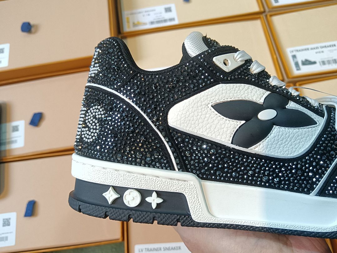 Louis Vuitton LV Trainer - Image 6