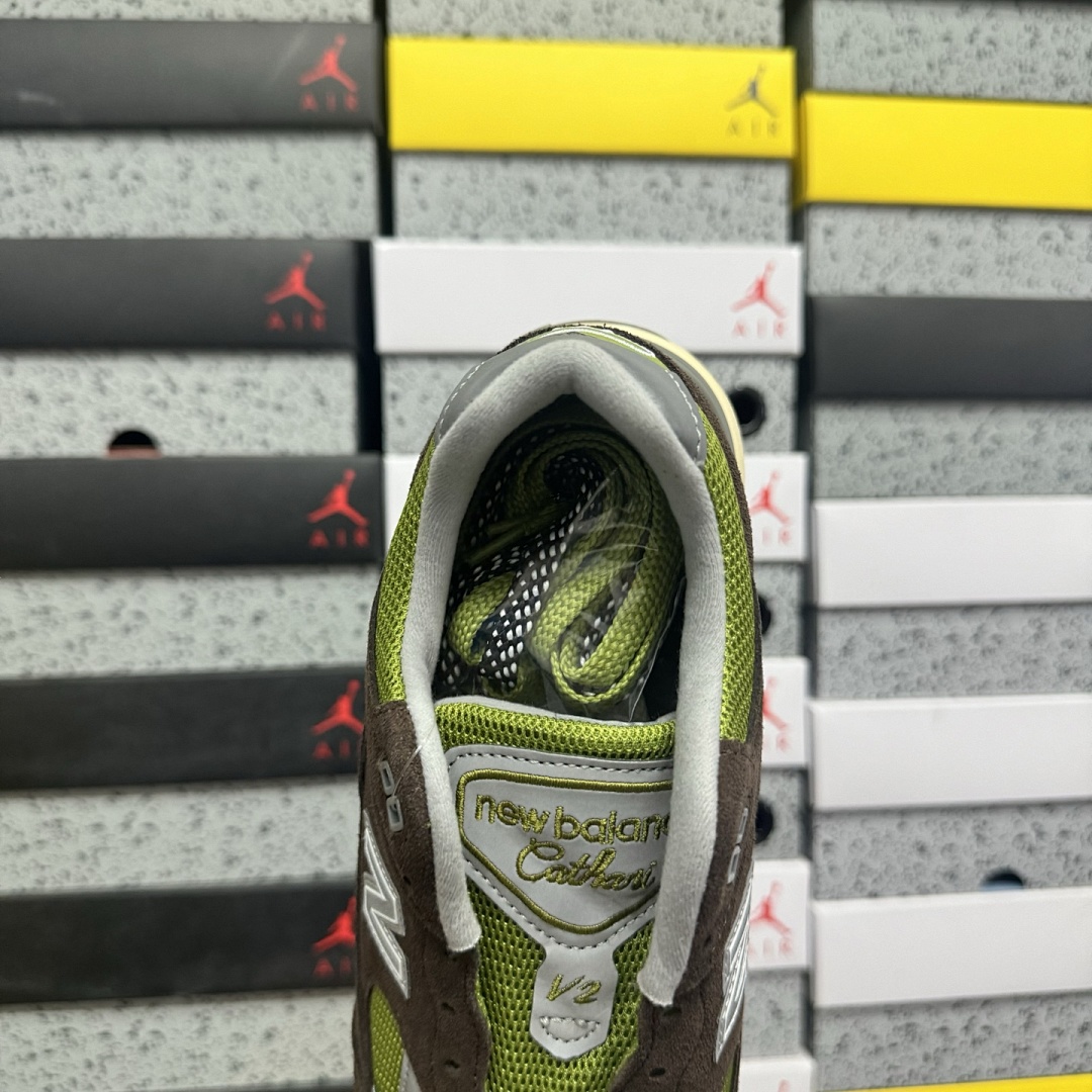 New Balance 991V2 MiUK DaniëLle Cathari X Kith Reverse Matcha - Image 8