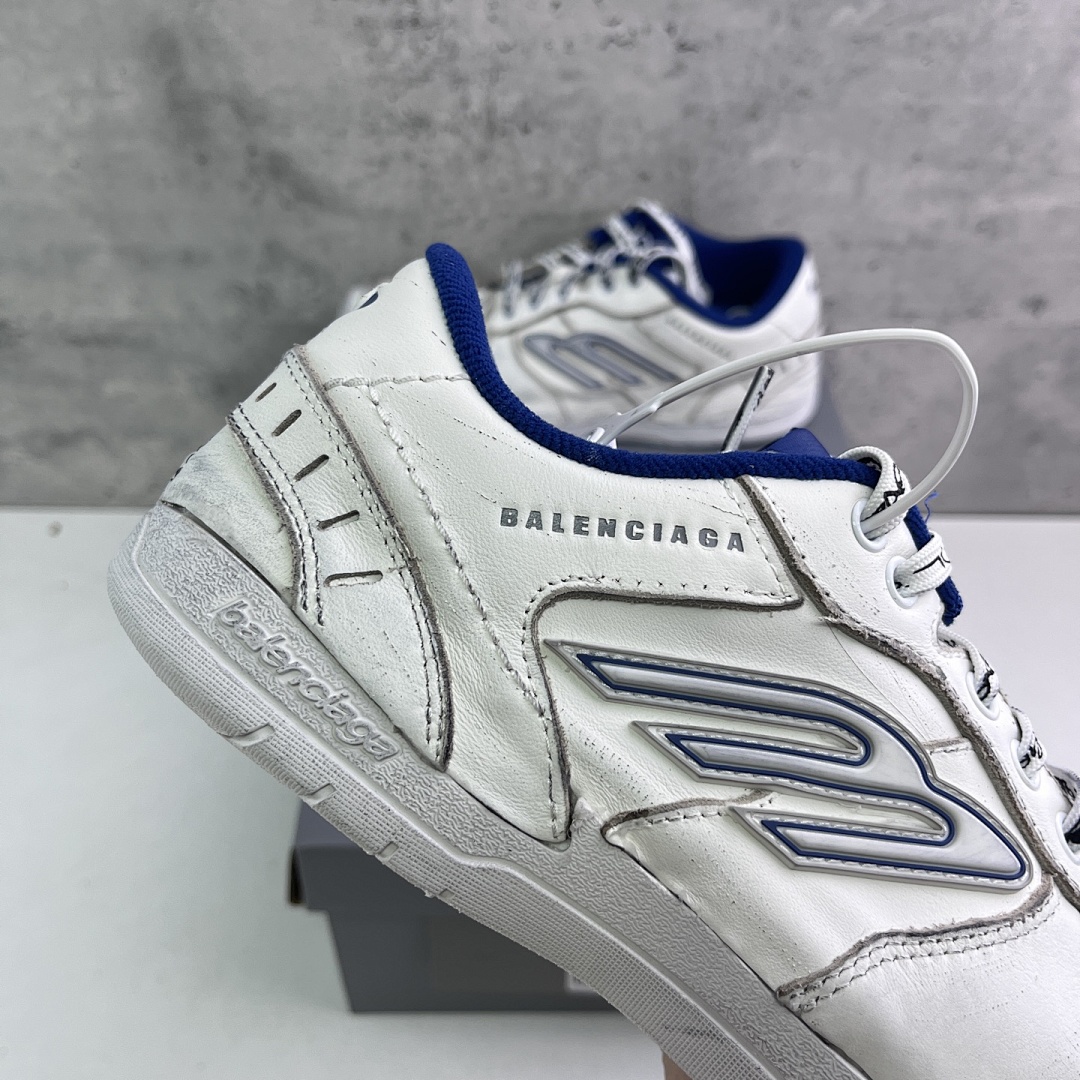 Balenciaga Hamptons Sneakers - Image 19