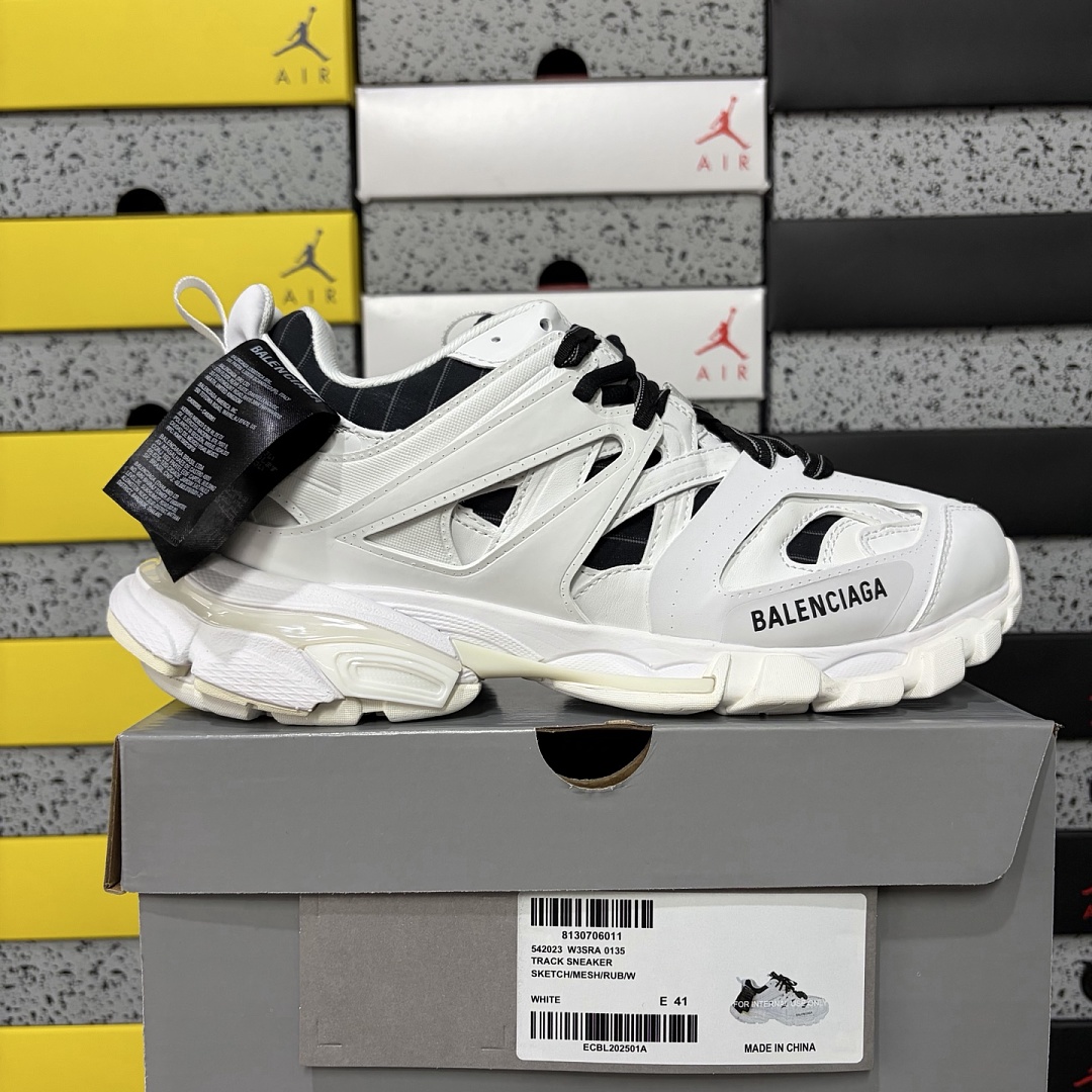 Balenciaga BLCG Track 3.0