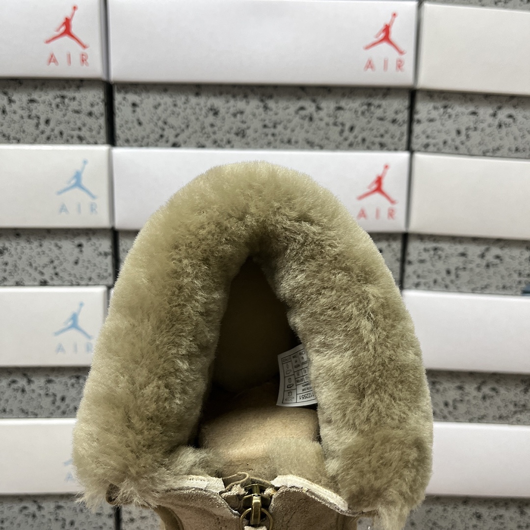 UGG Funkette Brown -2551 - Image 4