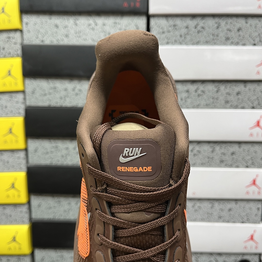 Nike Vomero Premium Renegade - Image 8