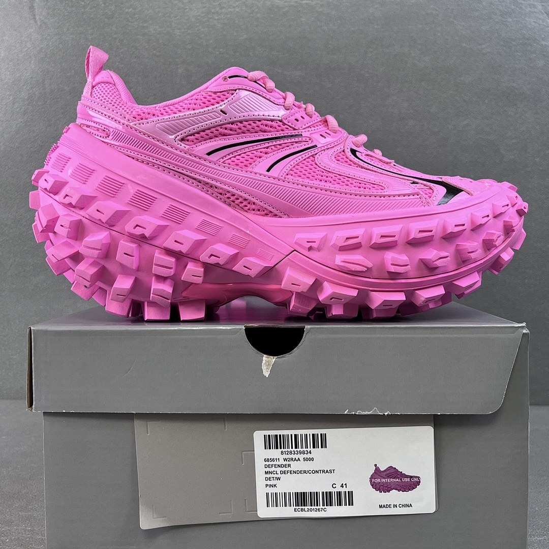 Balenciaga Defender - Image 57